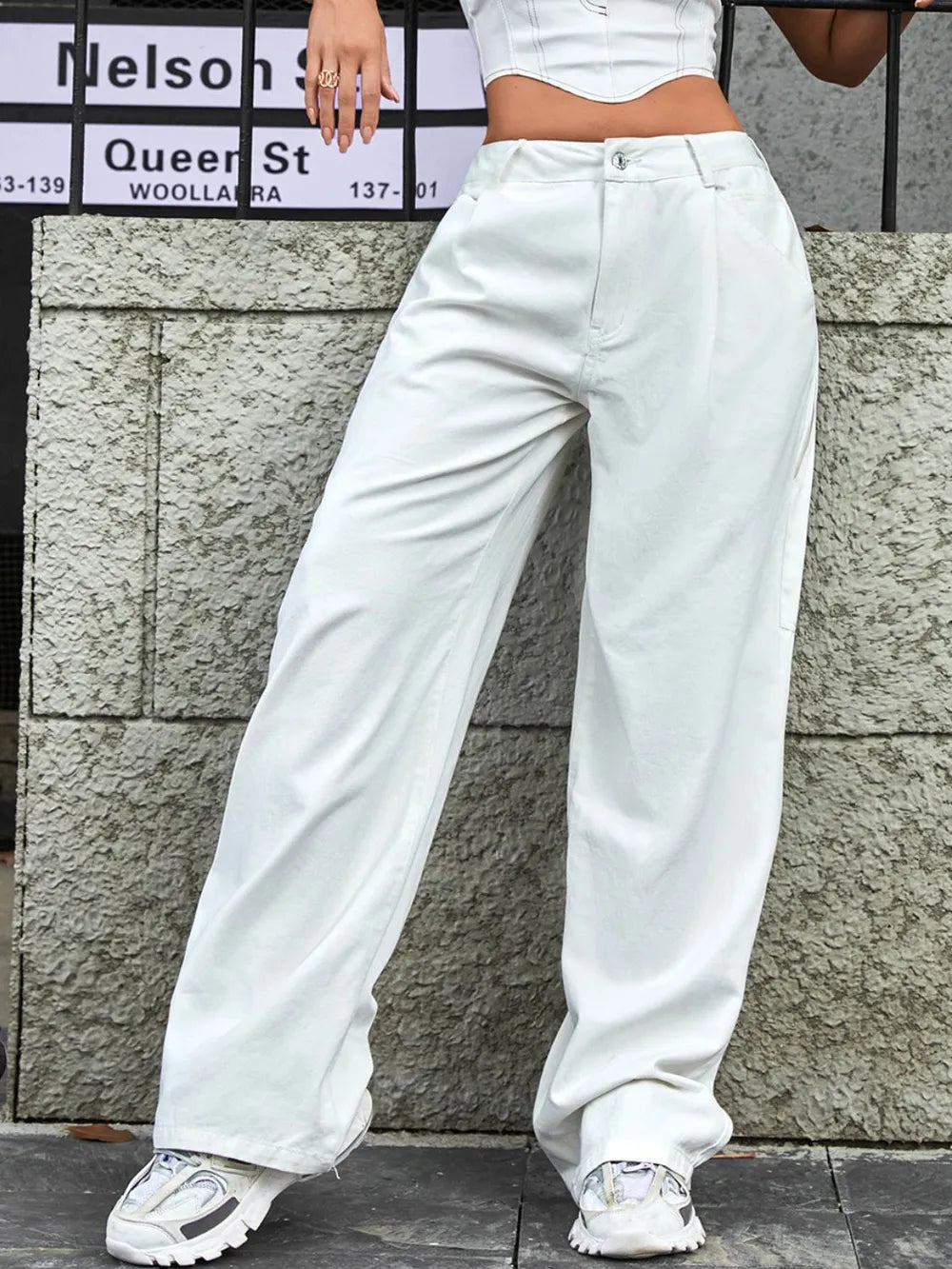 d2c9a6bf-4808-4a94-815e-50271f5bfe10-Max